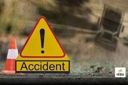 CG Road Accident: तेज रफ्तार ट्रक ने बाइक सवार दंपती को मारी ठोकर, मौके पर ही
पत्नी की मौत, पति गंभीर - image