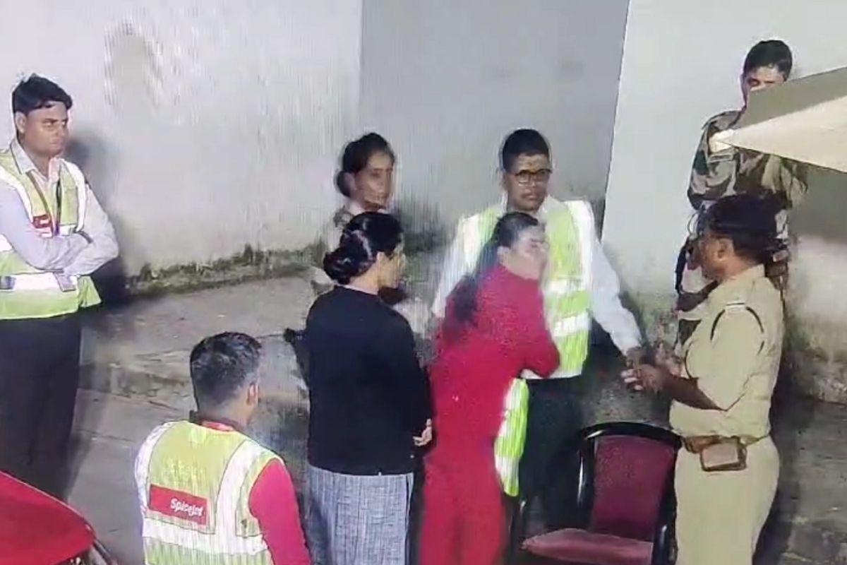 Dispute at Jaipur airport