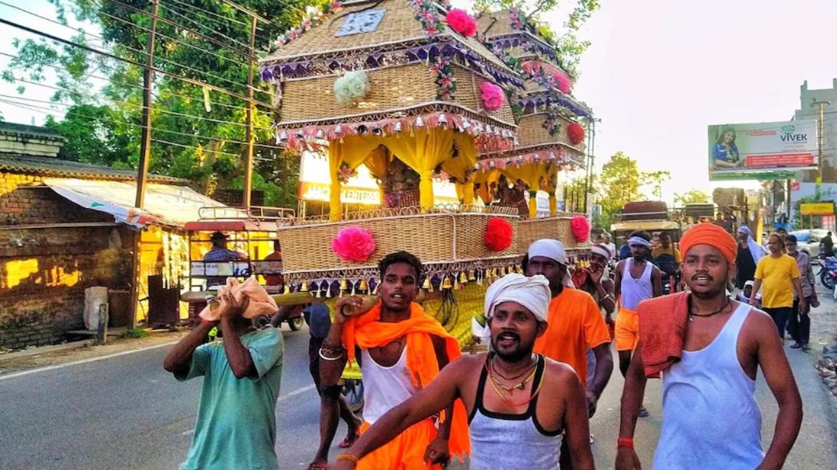 कांवड़ यात्रा को लेकर पुलिस की अनोखी पहल, थाने-चौकी और मंदिरों में रखे जाएंगे
गंगाजल