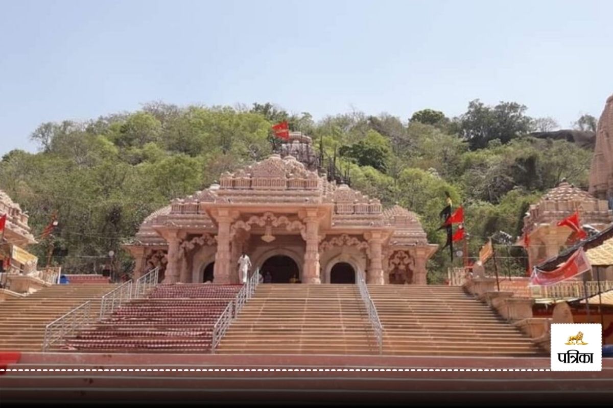Maa Bamleshwari Temple