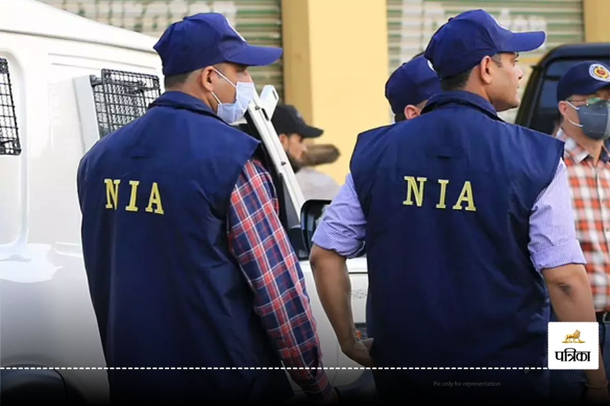 NIA Raid: छत्तीसगढ़ मुक्ति मोर्चा के नेता के घर एनआईए का छापा, नक्सली गतिविधियों
में शामिल होने की आशंका