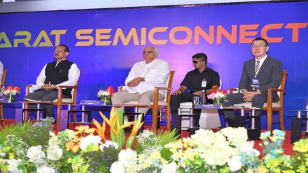 Chief minister in gandhinagar on semiconductor conference