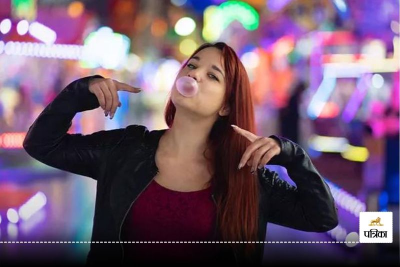 Strange Traditions And Laws of Singapore like Punishment for Chewing Gum