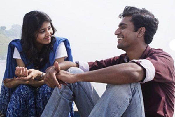 Vicky Kaushal-Shweta Tripathi Masaan Movie
