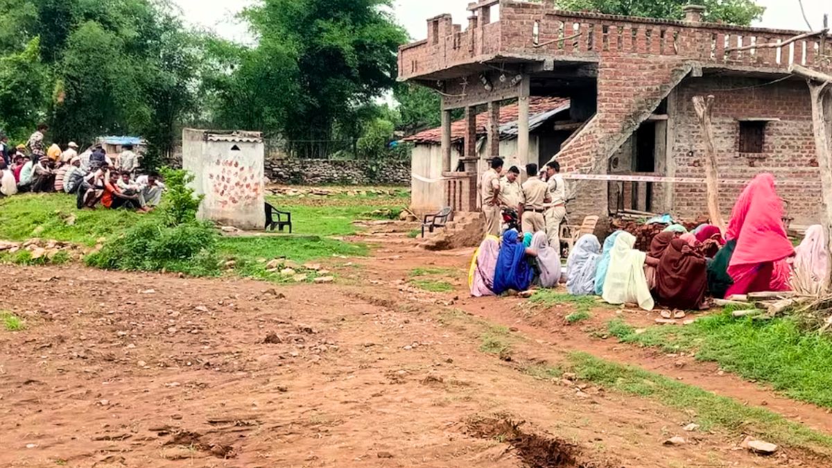 Alirajpur Suicide: एमपी में हुआ बुराड़ी केस, जिसे देख हर कोई हैरान