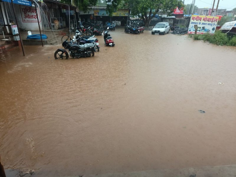 नगरपालिका बरसाती पानी निकासी का नहीं कर पाया इस साल भी इंतजाम