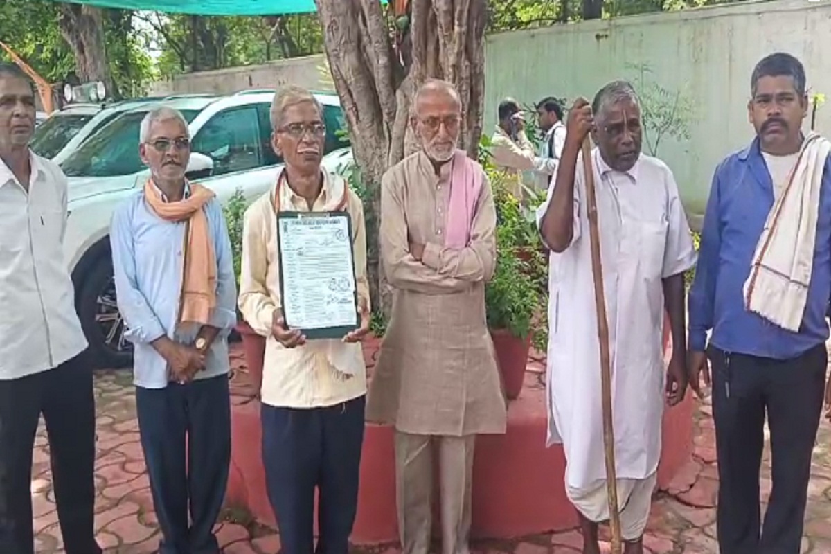 Bemetara factory blast: 22 गांव के किसानों ने किया फैक्ट्री बंद करने की मांग, 9 लोगों की हुई थी मौत