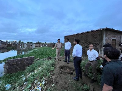 Collector gave instructions to vacate the mine