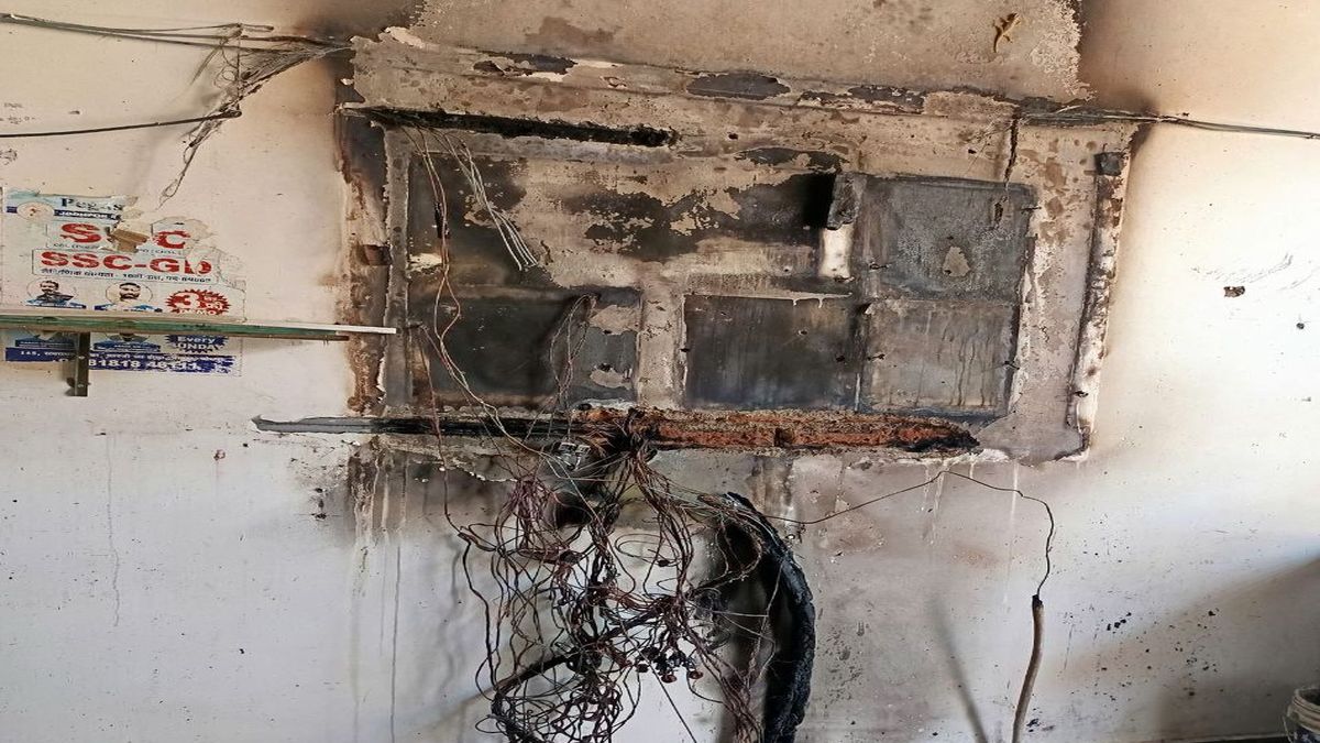 burnt pannel board