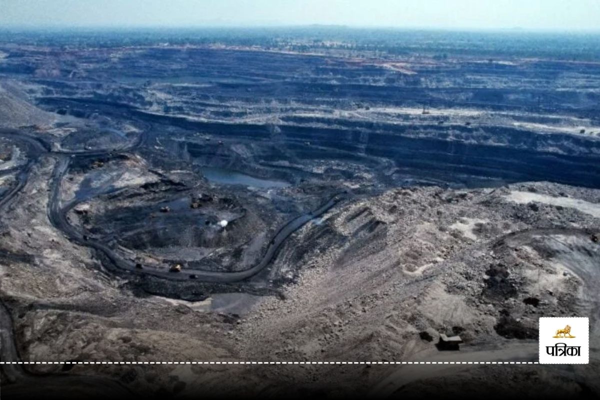 Coal Mines: विश्व के Top-5 कोयला खदानों में 2 खदान छत्तीसगढ़ में… बिना ब्लास्टिंग
के 100 मिलियन टन से अधिक होता है खनन