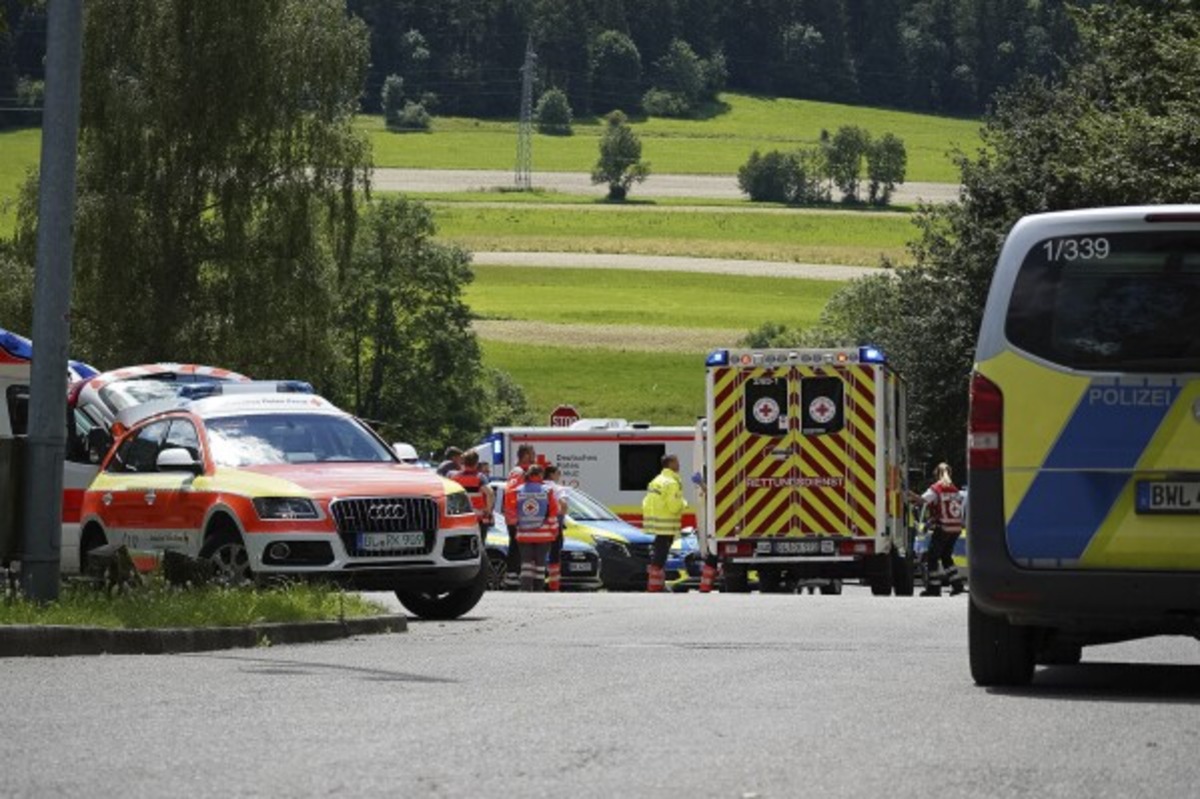 जर्मनी में शख्स ने अपने ही परिवार वालों पर की गोलीबारी, 3 लोगों की मौत