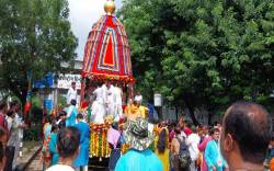 Jagannath Rath Yatra 2024: एमपी के इन शहरों में निकली रथयात्रा, शिवराज की पत्नी
ने विदिशा में की पूजा - image
