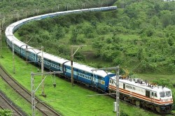 Indian Railways: यात्रियों की बल्ले-बल्ले, अब राजस्थान के इस शहर से खूबसूरत
वादियों तक सीधी चलेगी ट्रेन, ये रहेगी टाइमिंग - image