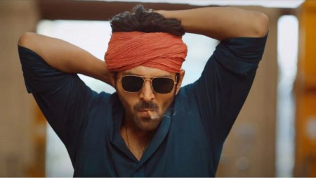 kartik aryan ओरछा में 12 दिनों से जारी निर्देशक अनीस बज्मी की मूवी 'भूल भुलैया 3Ó का शूङ्क्षटग शेड्यूल पूरा हो गया है। इस फिल्म के लिए बॉलीवुड एक्टर कार्तिक आर्यन, विजयराज, राजपाल यादव