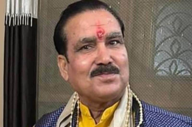 minister Gautam tetwal