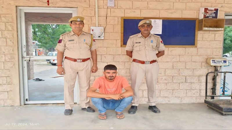 गाड़ी मादक पदार्थ की तस्करी के लिए जा रही थी