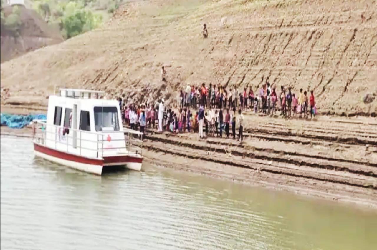 River Ambulance Service