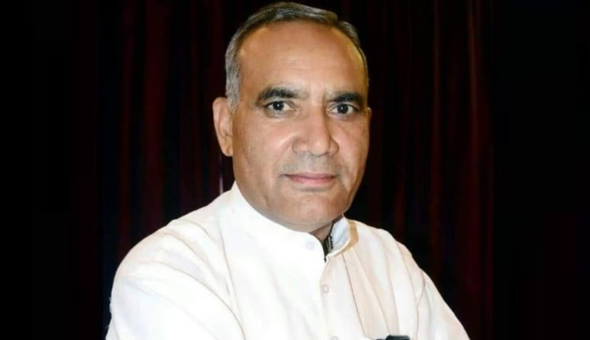 Forest Minister Ramniwas Rawat MP Assembly Speaker Narendra Singh Tomar Umang Singar