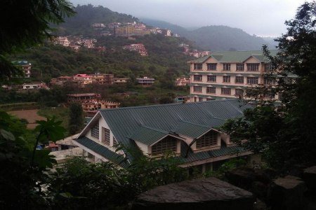 हिमाचल प्रदेश में इस मानसून सीजन में अब तक रिकॉर्ड बारिश हुई है।