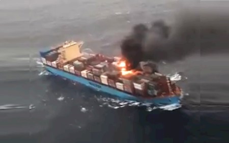 ship-fire