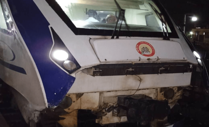 Hazrat Nizamuddin Rani Kamlapati Vande Bharat Express Accident News