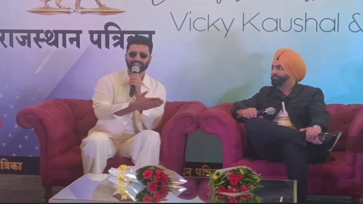 Watch Video: गुड न्यूज़ सुनकर अच्छा लगेगा… जयपुर में विक्की कौशल ने दिए संकेत