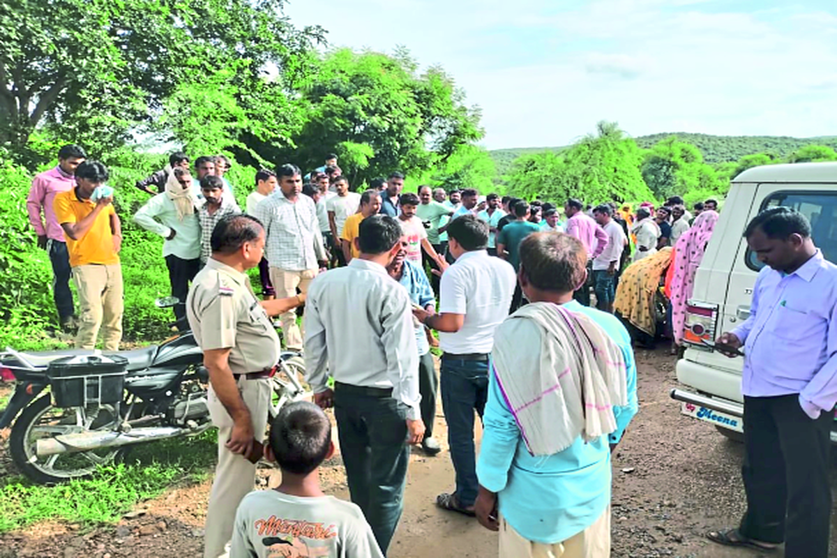 एनिकट में नहाने गए बालक की डूबने से मौत… देखें वीडियो .