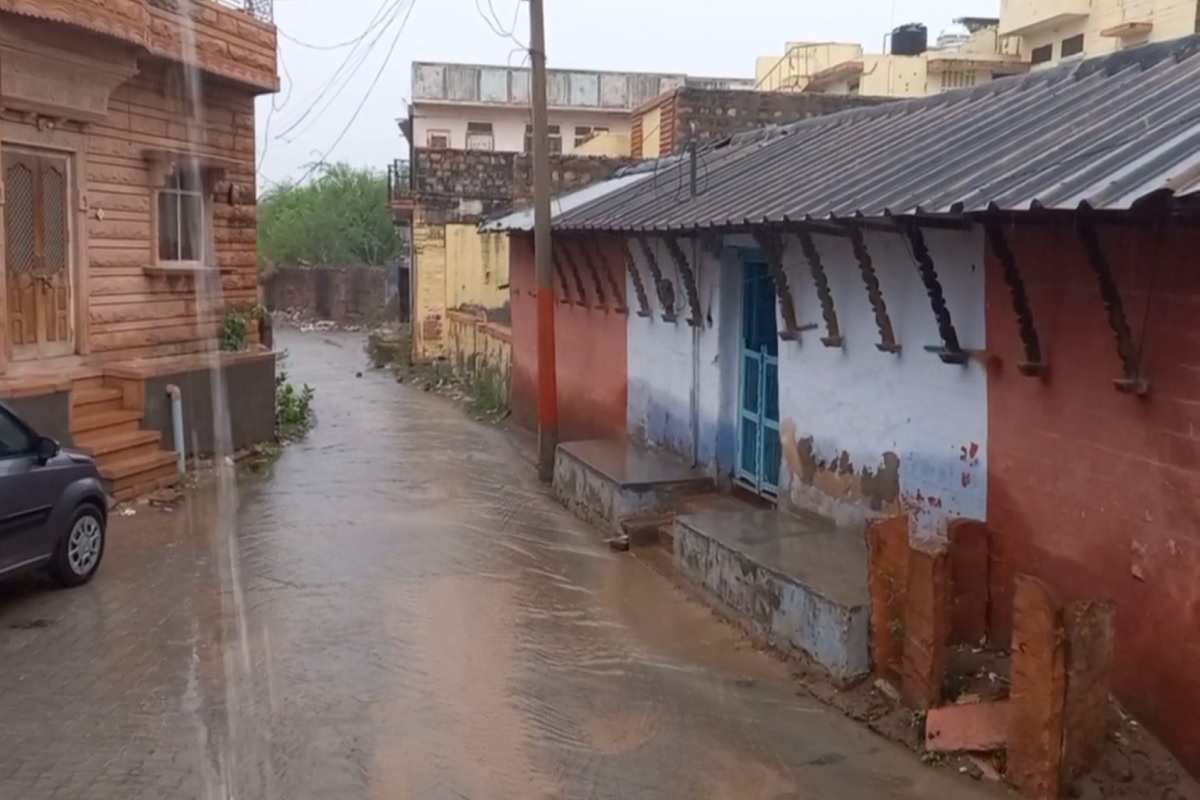 Monsoon Rain : जयपुर में काले घने मेघ छाए, कई जिलों में हो रही बारिश