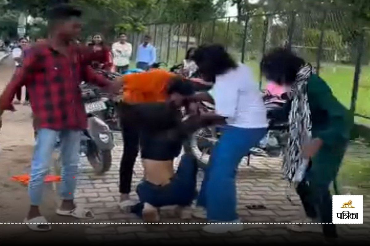 Girls fight video