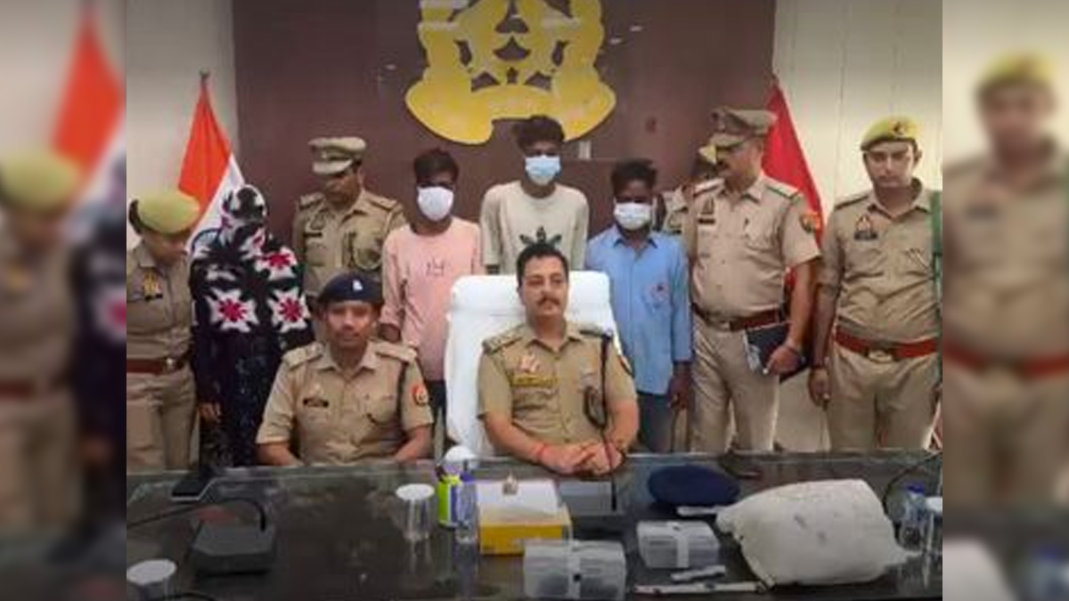 Bijnor Crime: प्रेमी के साथ मिलकर पति को उतारा मौत के घाट, पत्नी ने कहा- इससे
मैं बहुत परेशान हूं किसी तरह खत्म करो