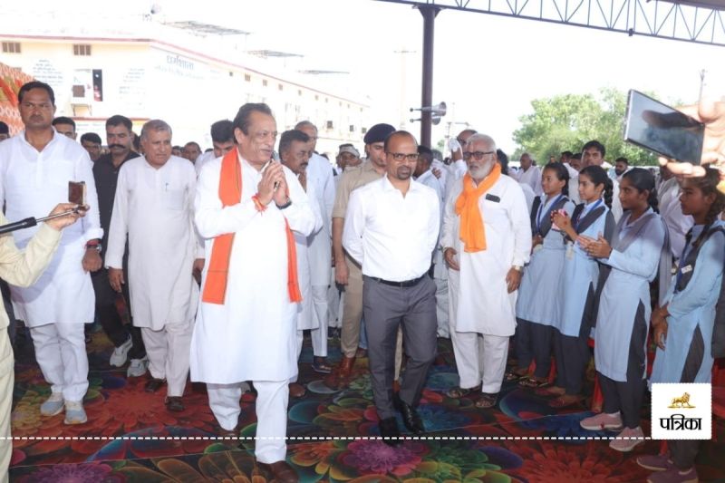 Joraram Kumawat Said New Animals Buy Rs 1 lakh Loan Without Interest Available