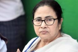 बंगाल में रथयात्रा पर सियासत: ममता घर-घर बांटेंगी प्रसाद, BJP ने उठाए सवाल, कहा-
‘हलाल का वितरण’ - image