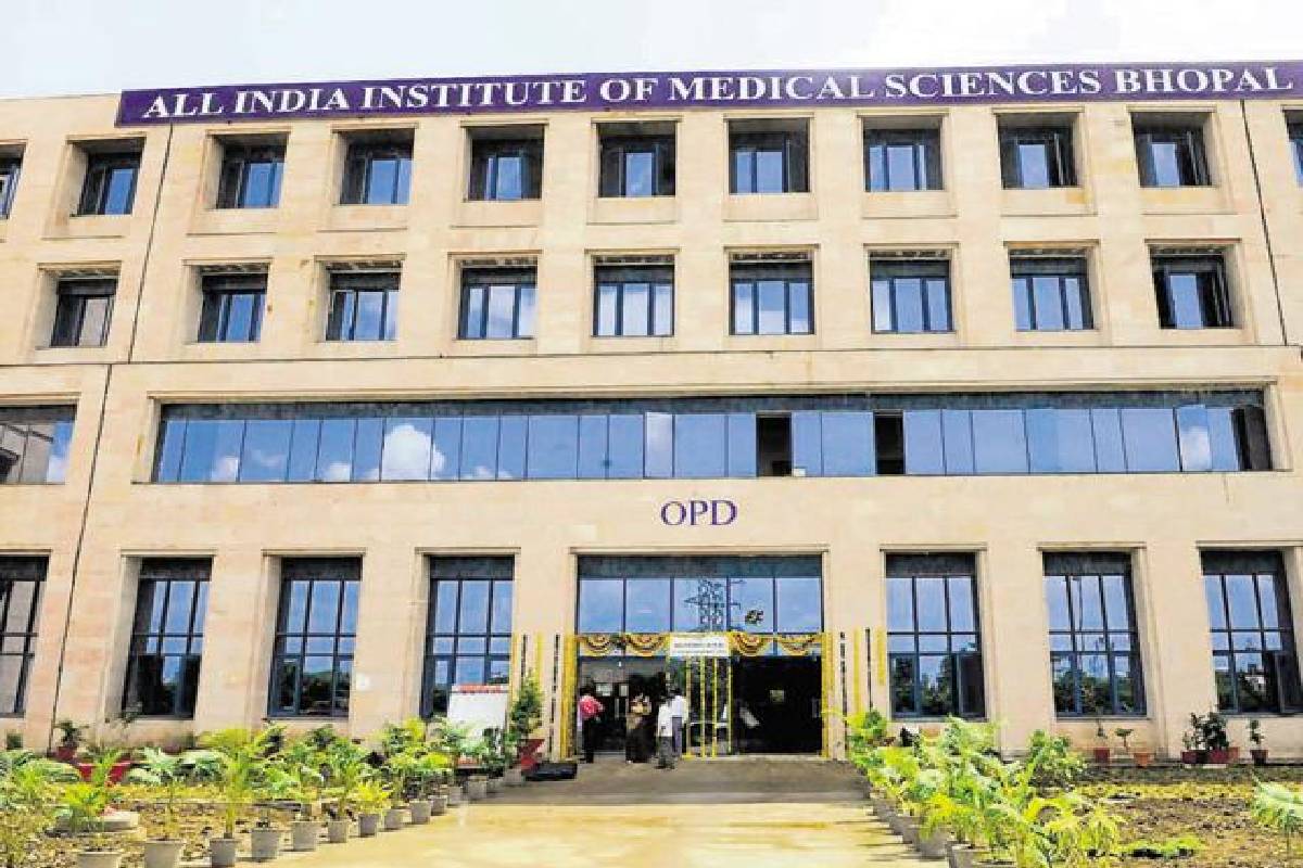 Kolkata doctor rape case