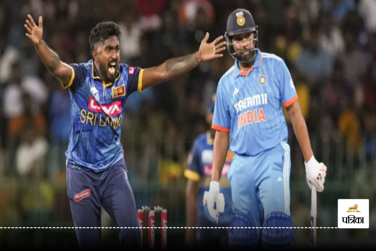 SL vs IND 3rd ODI: भारत के लिए आज करो या मरो का मुकाबला, जानें कहां देखें फ्री
लाइव मैच