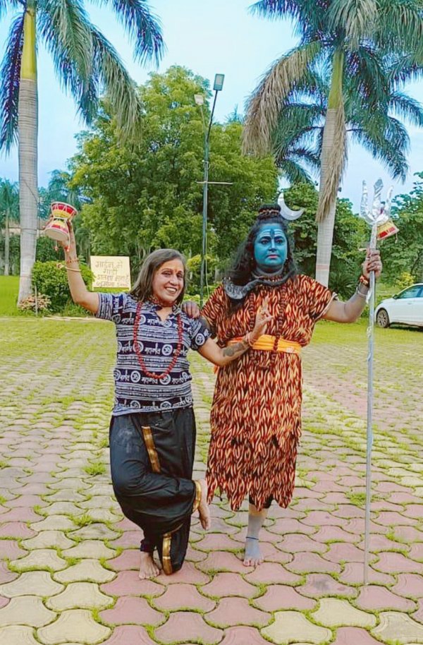 Happy Club Sawan Utsav