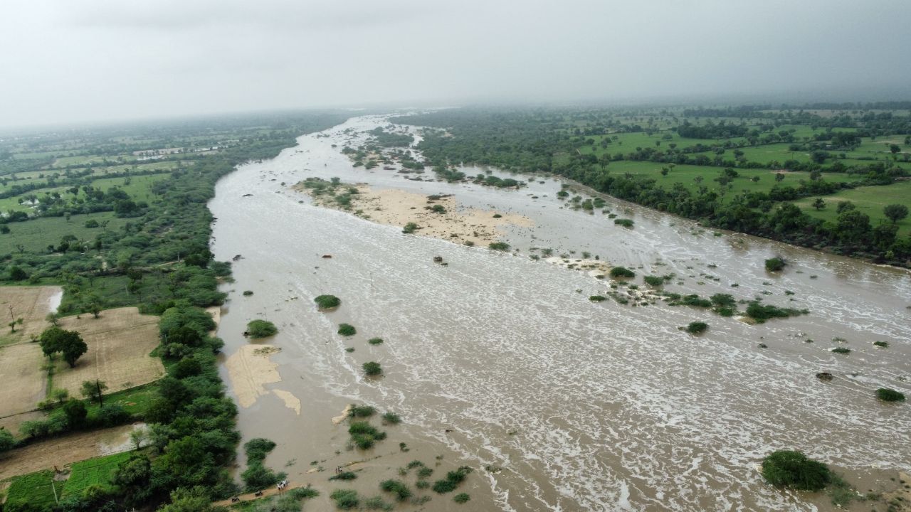 मरुधरा में आई मरुगंगा, कल-कल की गूंज दे रही खु शियां