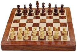 Ban on Chess : इस देश में शतरंज खेलने पर लगा प्रतिबंध, पकड़े गए तो गिरफ्तारी और
कड़ी सजा मिलेगी, वजह जानकर माथा पीट लेंगे - image
