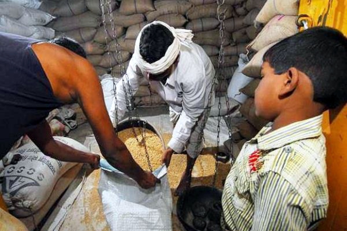 छिंदवाड़ा में इतने दबंग और संपन्न गरीबों के राशन का ले रहे थे लाभ