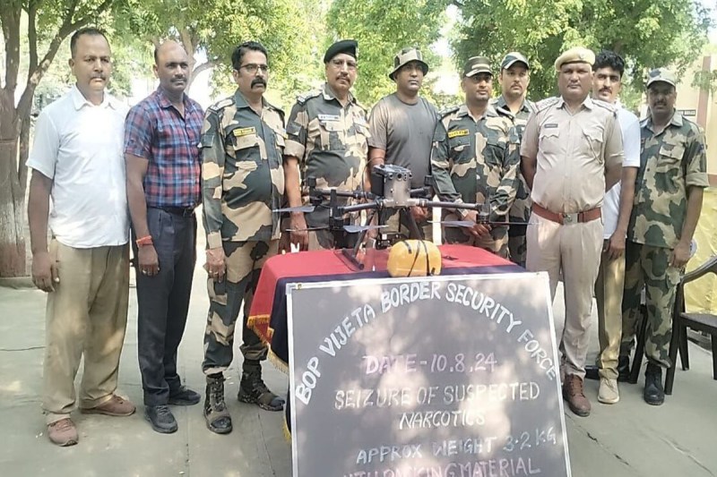 Drone and consignment of 3 kg heroin found abandoned