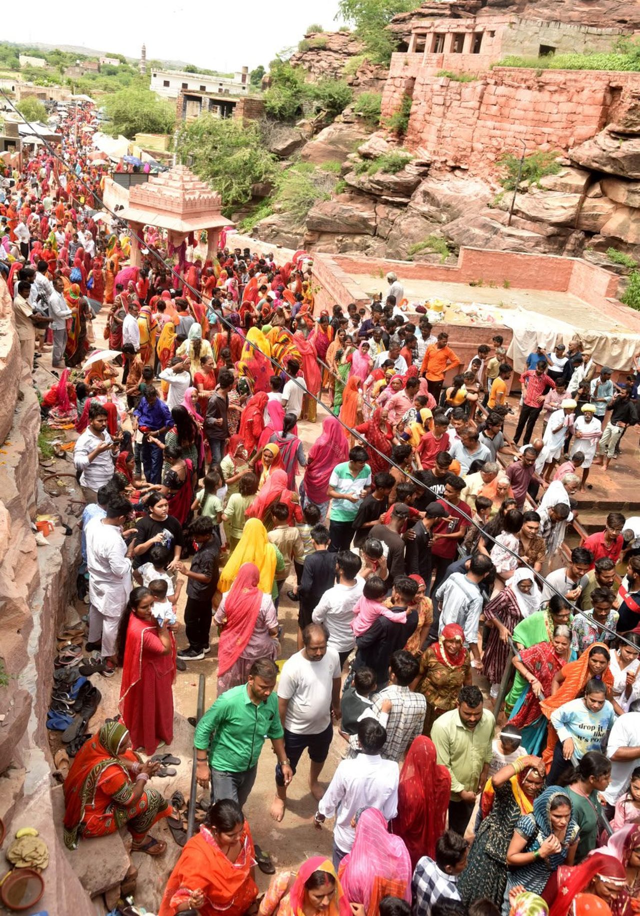 Hariyali Amavashya : भोगिशैल पहाड़ियों में उमड़ा आस्था का ज्वार