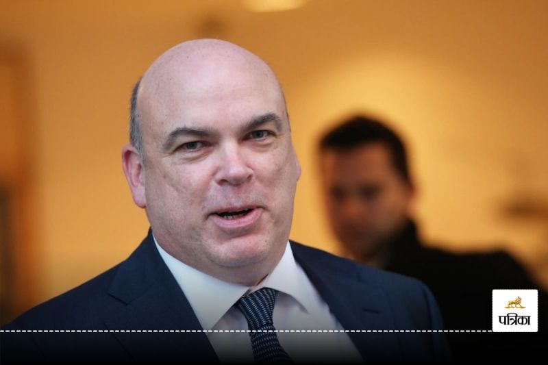 Britain tycoon Mike Lynch called as Bill Gates died