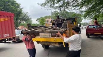 नगर निगम टीम ने महावीर सर्किल क्षेेत्र से अतिक्रमण हटाए