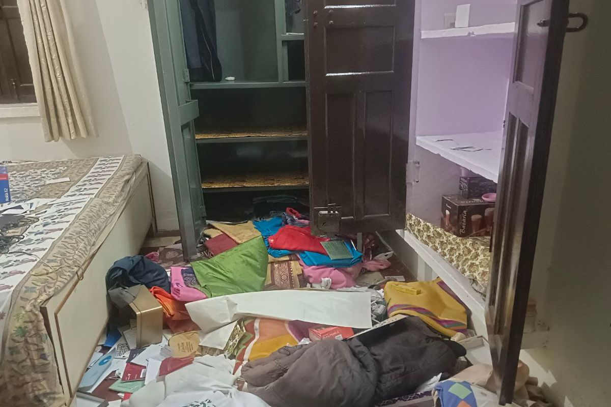 चोरों के हौसले बुलंद: घर से इनवर्टर, बाइक सहित अन्य हुआ चोरी