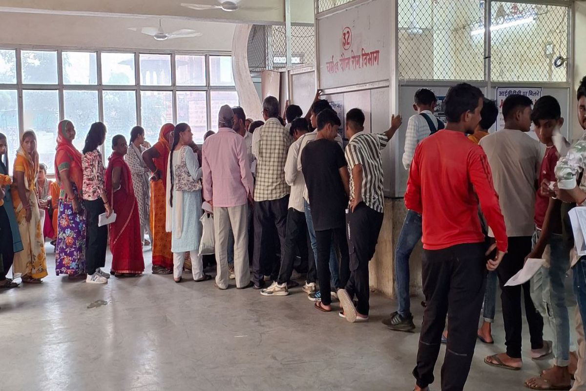 VIDEO: राजकीय सामान्य चिकित्सालय में मौसमी बीमारियों के कारण भीड़