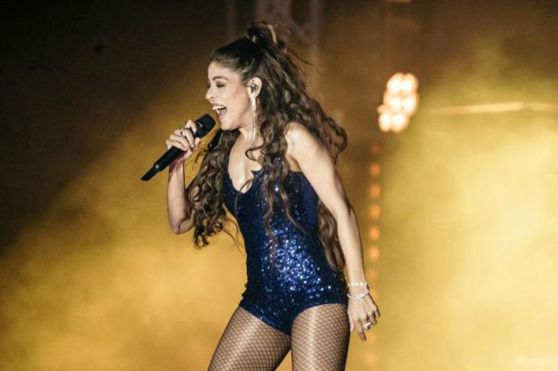 sunidhi chauhan birthday