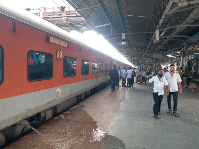 Rail Yatri Mahasangh demands starting of Bhusaval Nagpur Passenger and Agra Itarsi Nagpur Passenger.