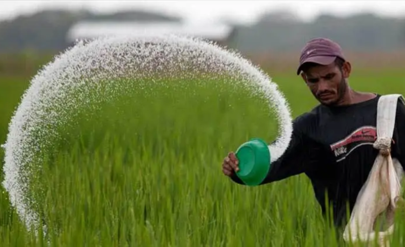 MP farmers will soon get 5.60 lakh metric tons of urea