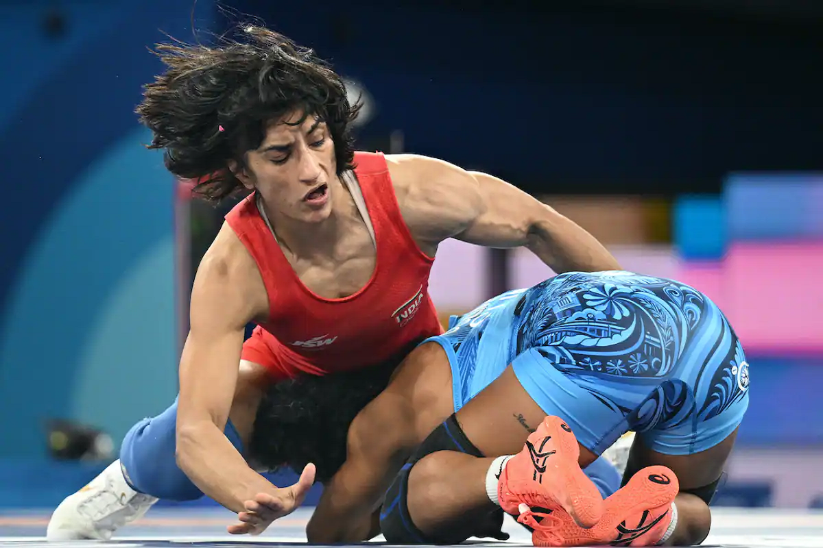 Vinesh Phogat: डिसक्‍वॉलीफाई होने के बावजूद विनेश फोगाट की ब्रांड वैल्यू 300%
बढ़ी, अब मिल रहे इतने करोड़ रुपये