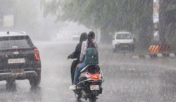 UP Rains: नई मौसम प्रणाली फिर हुई एक्टिव, यूपी के इन जिलों में आज और कल भयंकर
बारिश,IMD very heavy rain alert - image