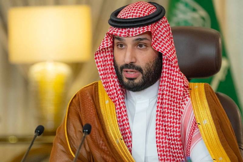 Abu Dhabi Crown Prince royal life.